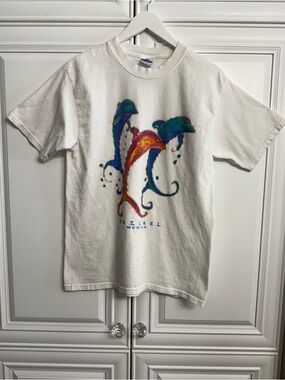 Yazbek Size Medium 100% Cotton White T-Shirt w/Colourful Dolphins + Cozumel